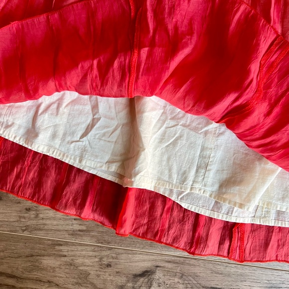 Nic + Zoe stunning coral red skirt sheer with pleats, fully lined size 10 - Picture 5 of 9